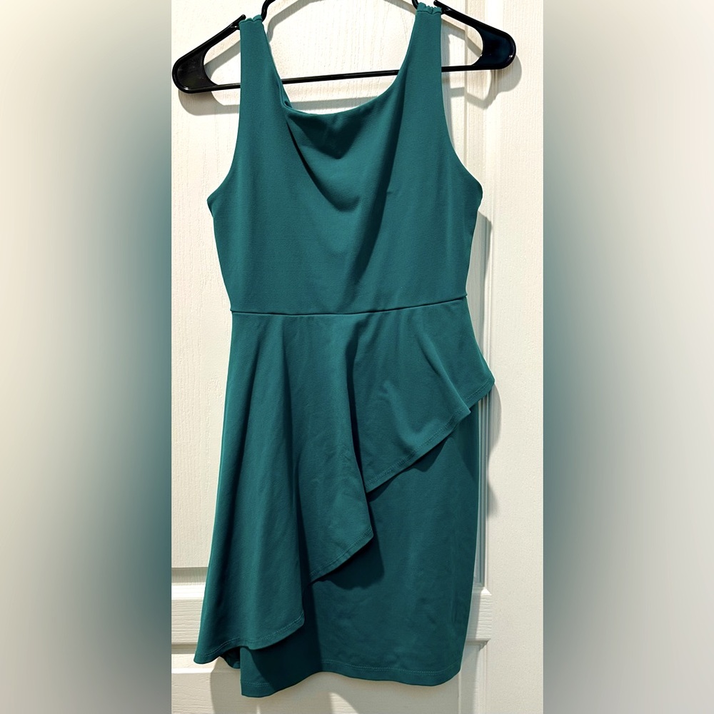 Susana Monaco Sleeveless Mini Pencil Dress w Flirty Overly Skirt in Emerald TB1